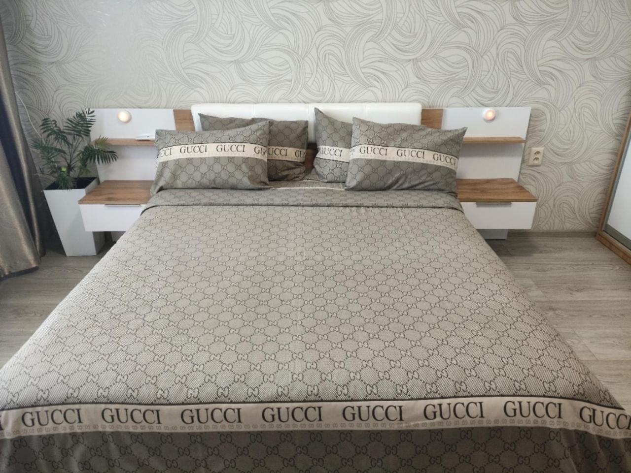 Ferienwohnung Zlata De Luxe Iwano-Frankiwsk Exterior foto