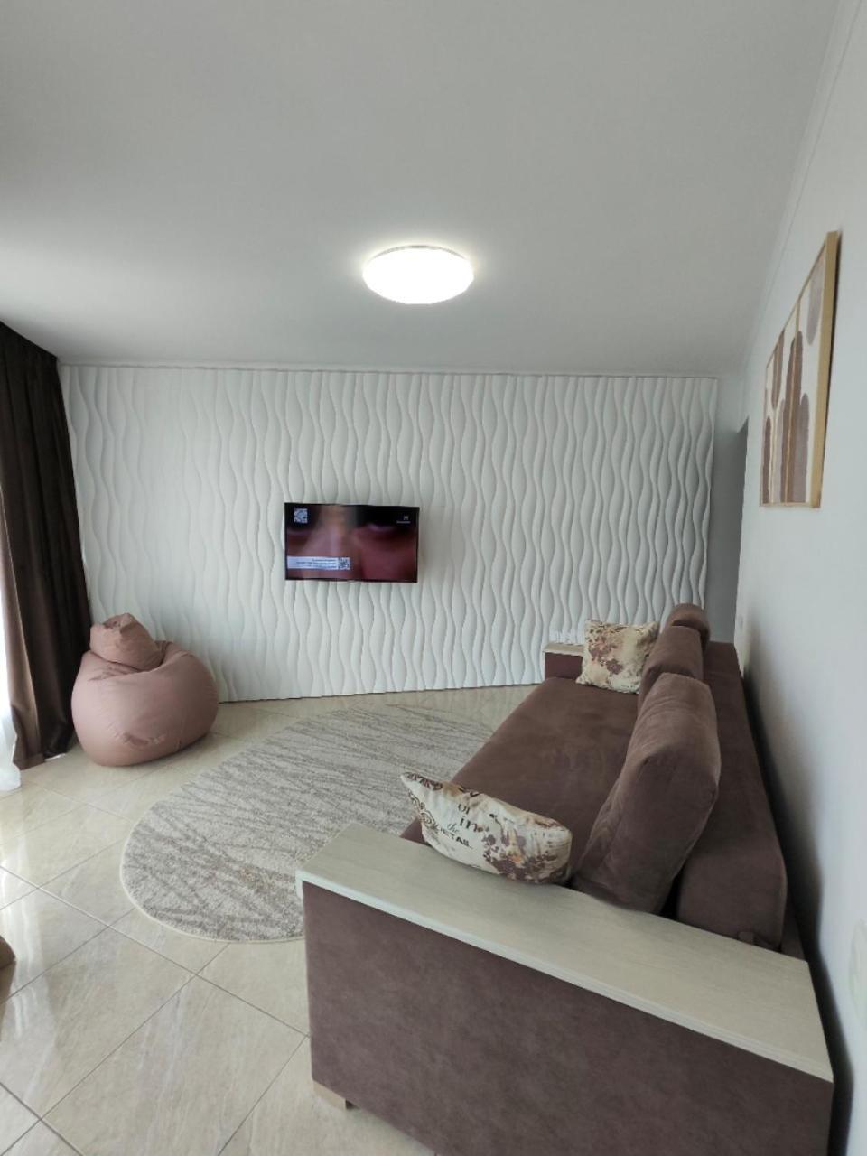 Ferienwohnung Zlata De Luxe Iwano-Frankiwsk Exterior foto